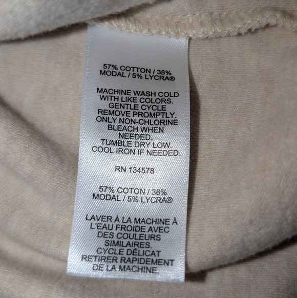 Vineyard Vines Double Brushed Dreamcloth Funnel Neck Pullover Sweatshirt - Picture 11 of 11